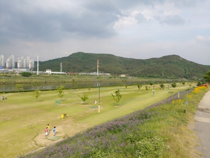 달성군 다사 세천파크골프장. 대구광역시 달성군 다사읍 매곡리 344-3