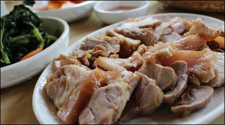 돼지고기 수육