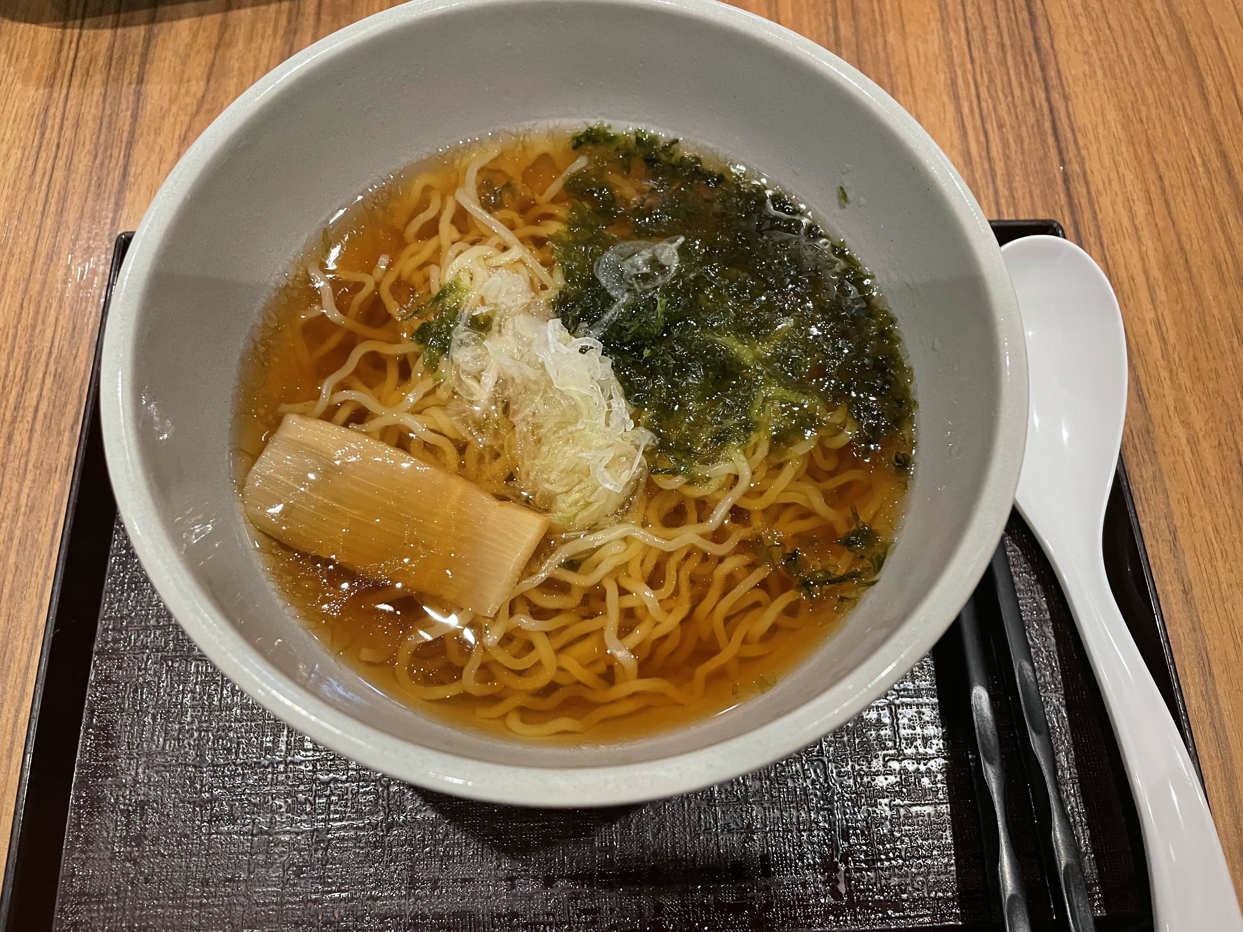 온천에서 제공하는 야식라멘