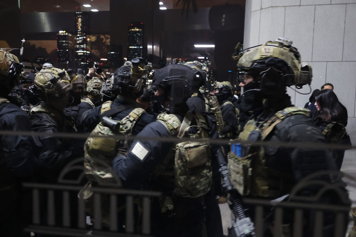 윤석열 대통령 비상 계엄 선포