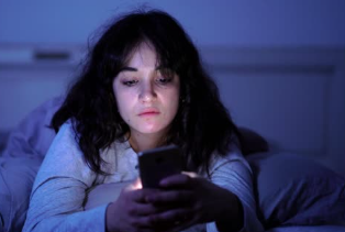 불면증 원인 스마트폰