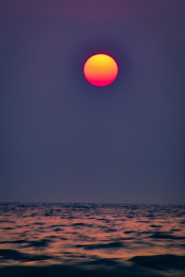 당진 왜목마을: 일출 일몰 동시 감상 명소