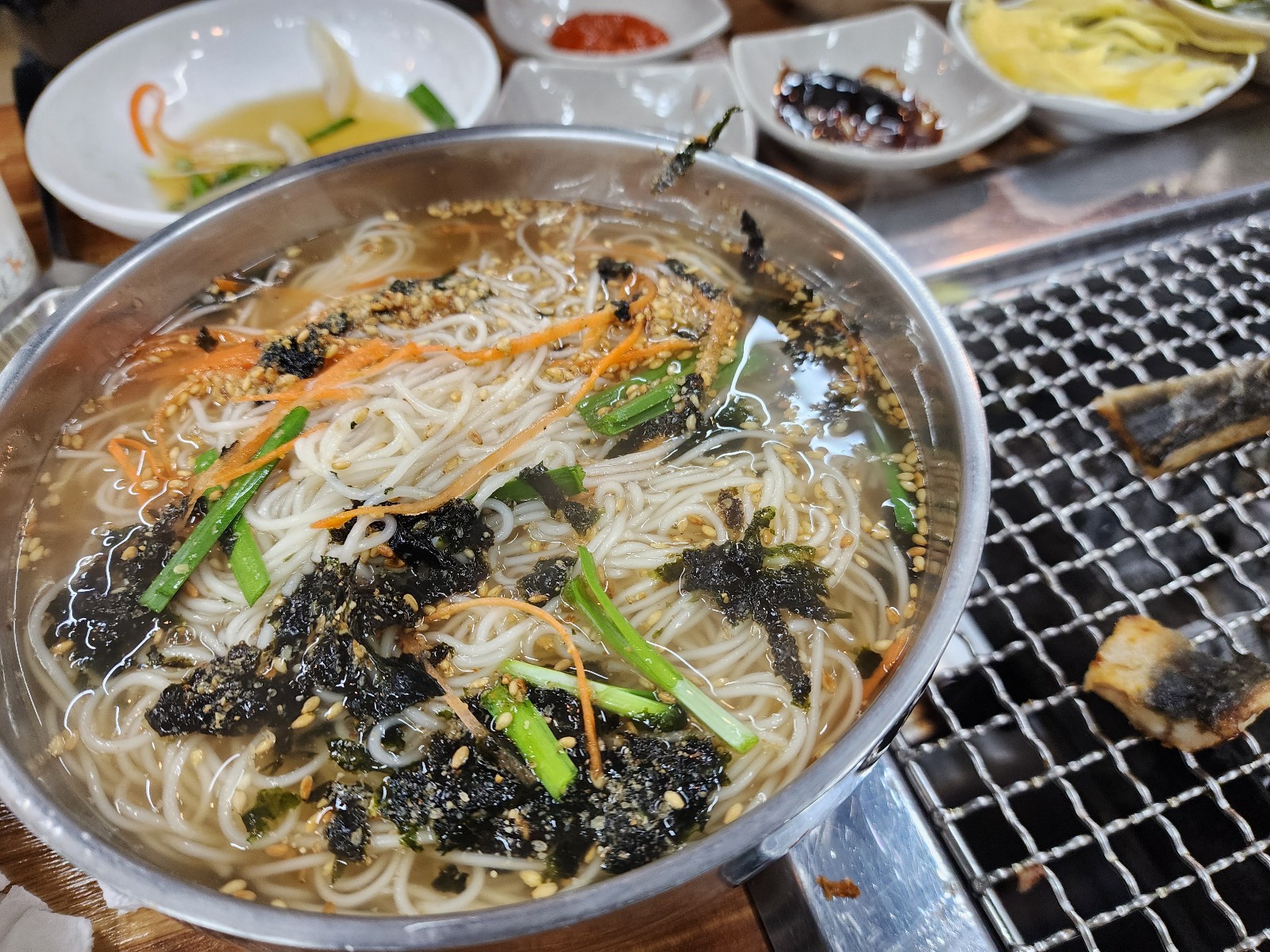 잔치국수
