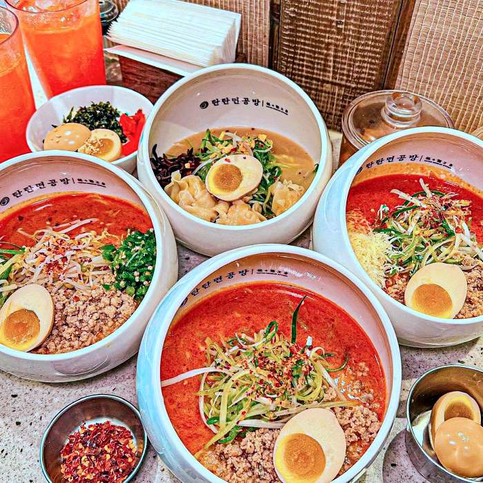 가볼만한 곳, 홍대, 합정, 상수 맛집 대한민국 최초 한국식 탄탄면, 냉탄탄면