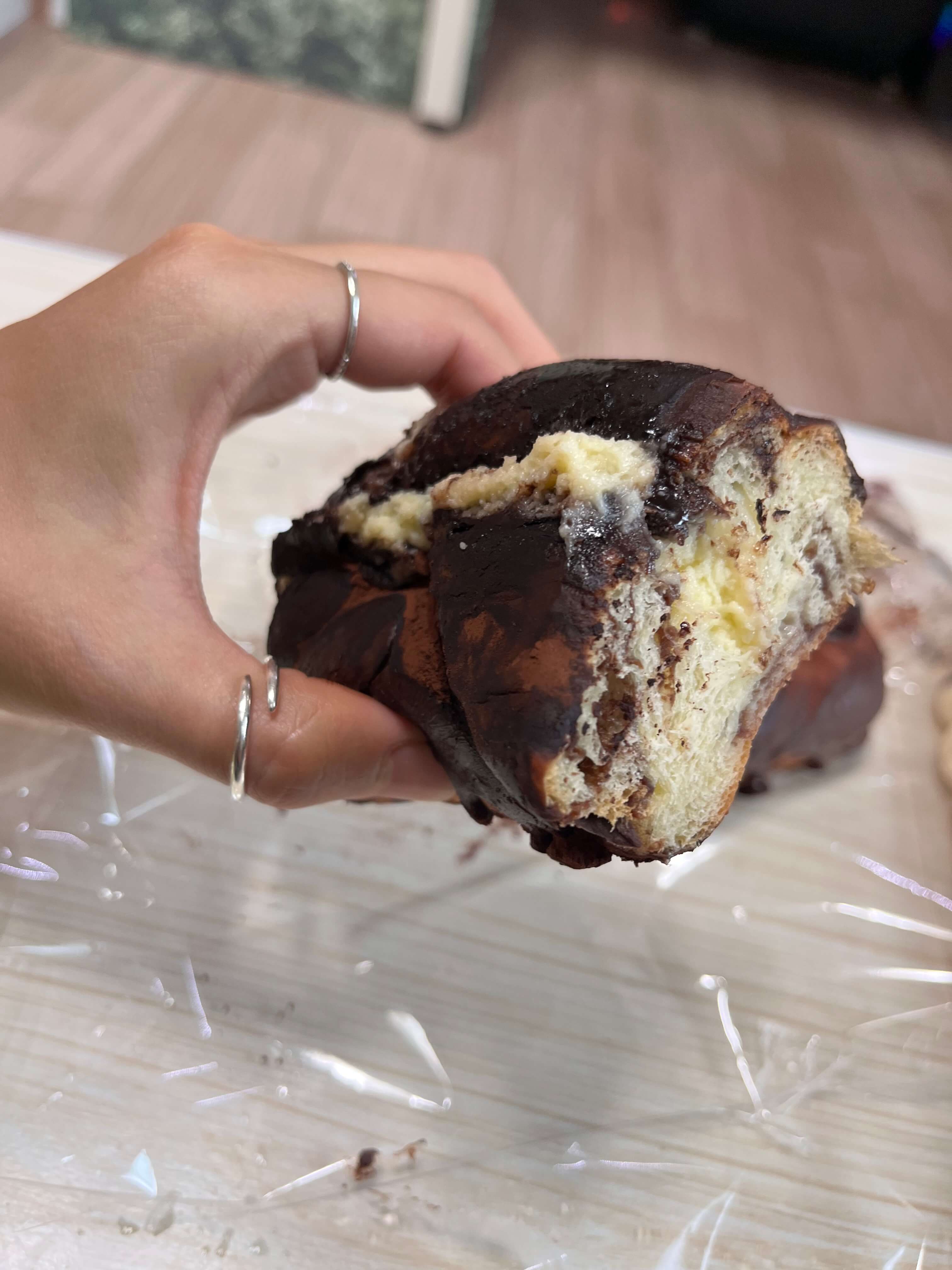 용산아이파크몰 도파민스테이션 에키노마에 디저트 베이커리 팝업 생크림초코빵