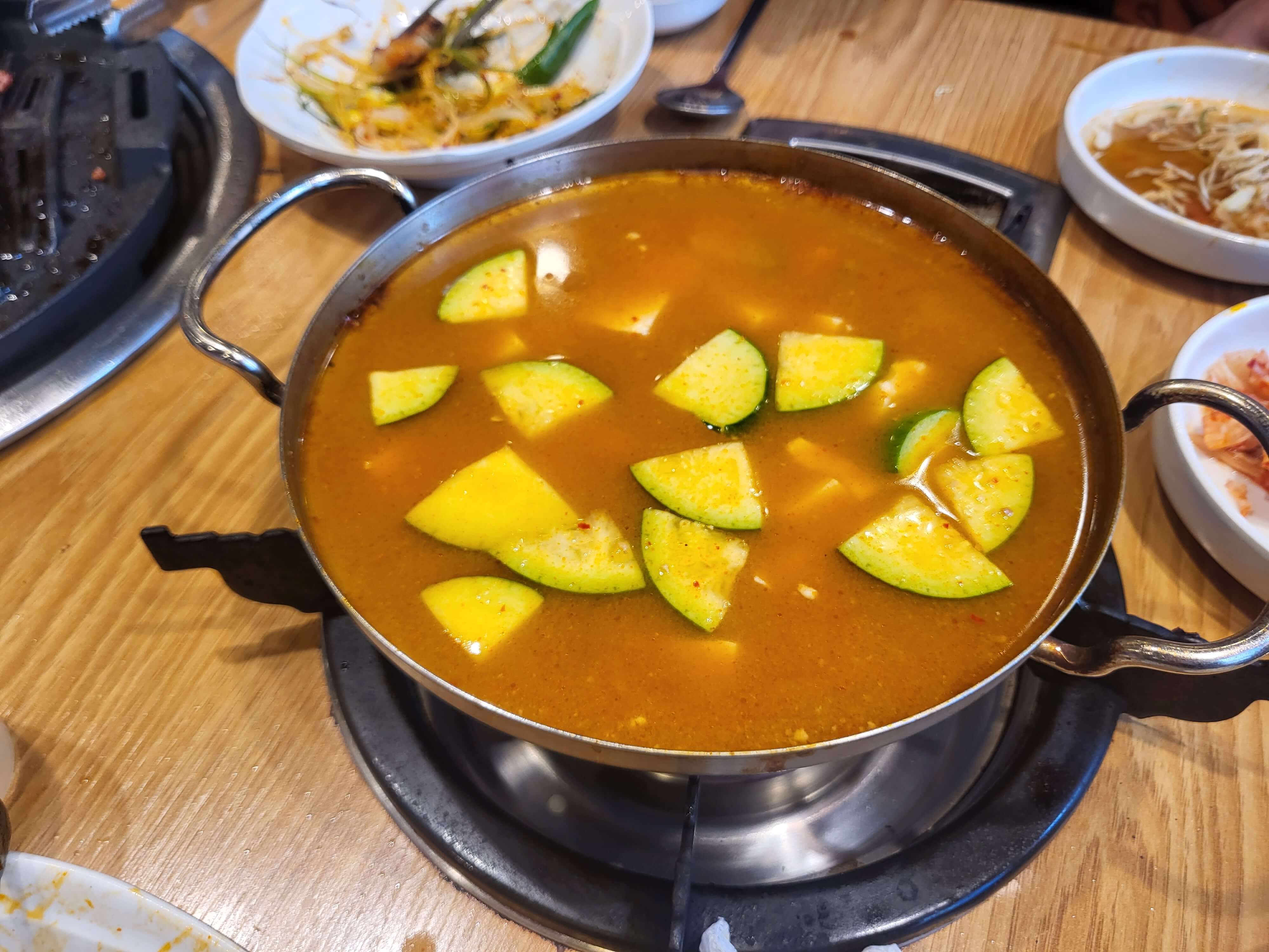 수원 권선구 명가일품화로구이 무한리필 된장찌개