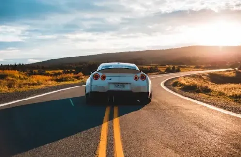 장기렌트가 주행하는 모습