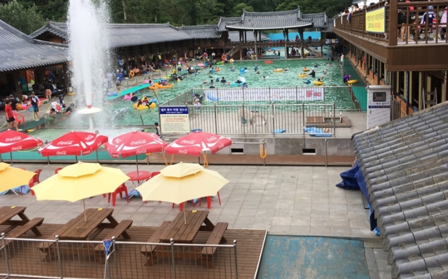 야외-수영장