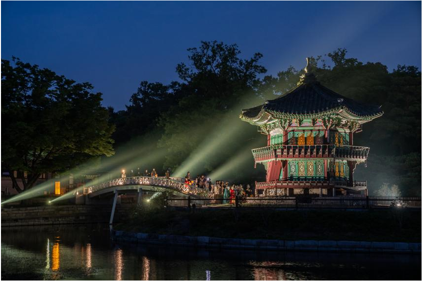 경복궁 별빛야행 포스터