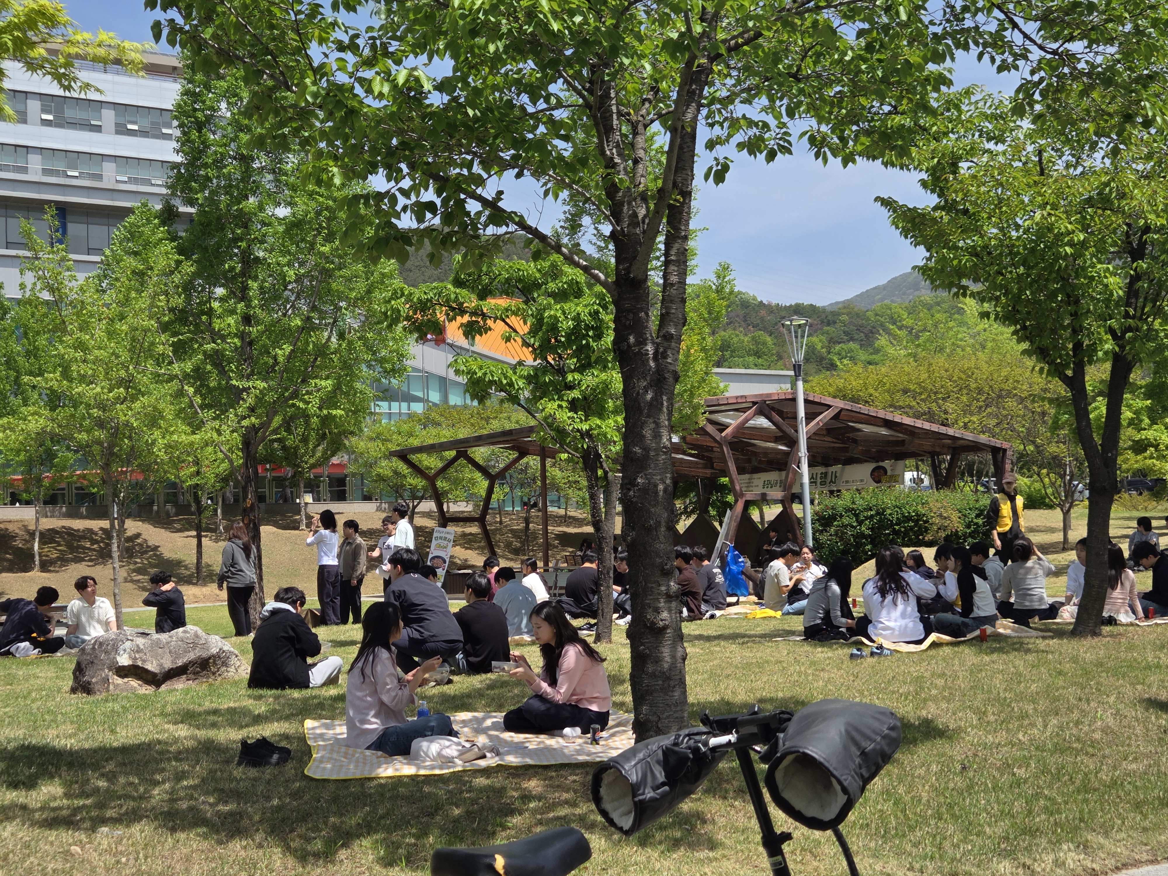 ‘총장 간식행사’ 총학과 오찬도…