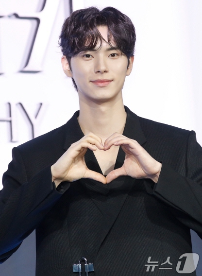 이채민 류다인 프로필 나이 여자친구 군대