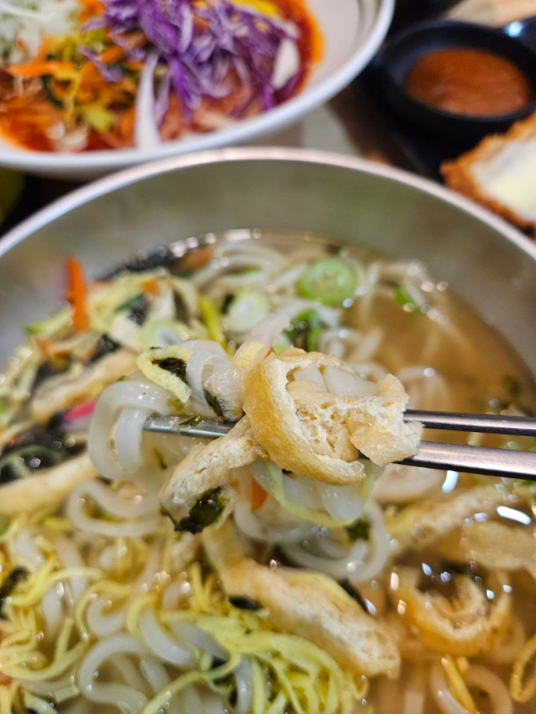 모미락 국수 면발