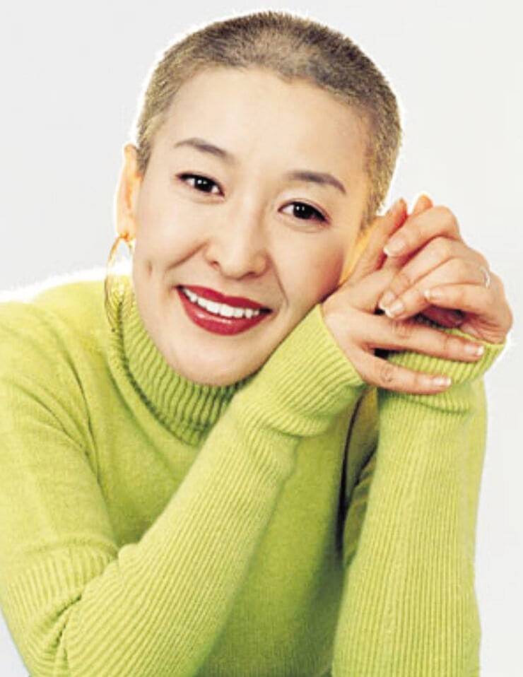 배우-고(故)-윤석화
