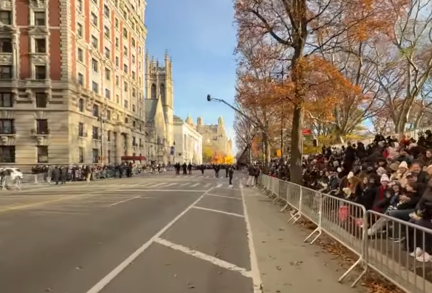 추수감사절 퍼레이드 현장