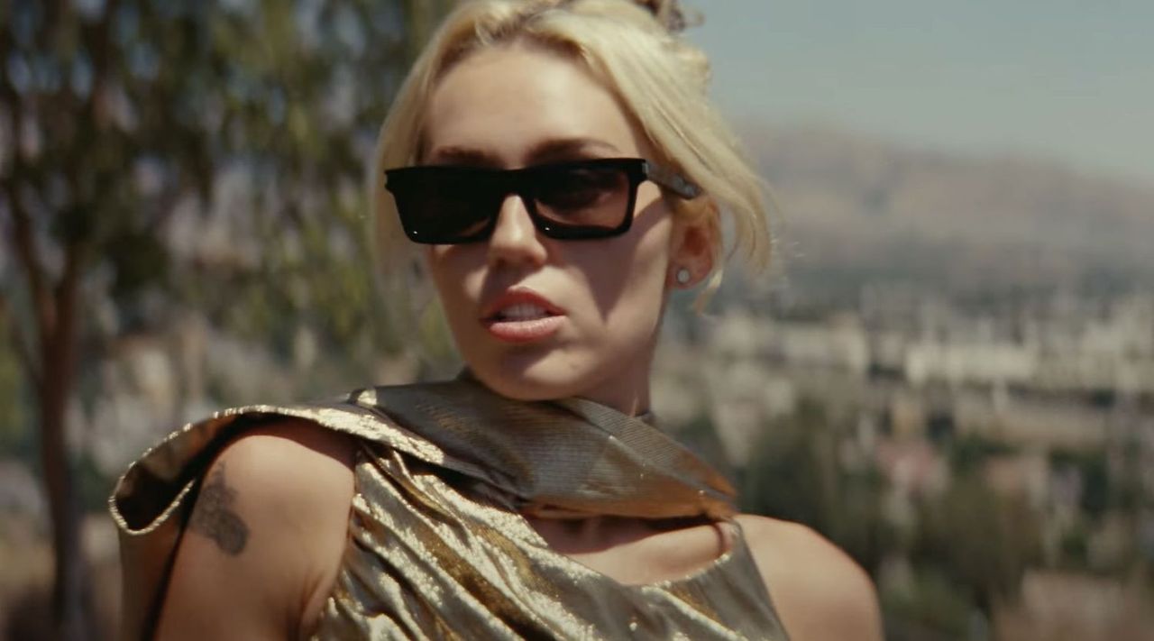 마일리 사이러스