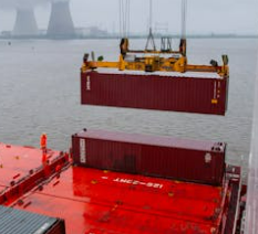 중국 관세보복 가속화! 트럼프 104% 중국 관세에 84% 맞불 관세 폭탄