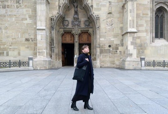 루마니아 영화 다시보기 추천 콘티넨탈 25 리뷰 줄거리 & 결말