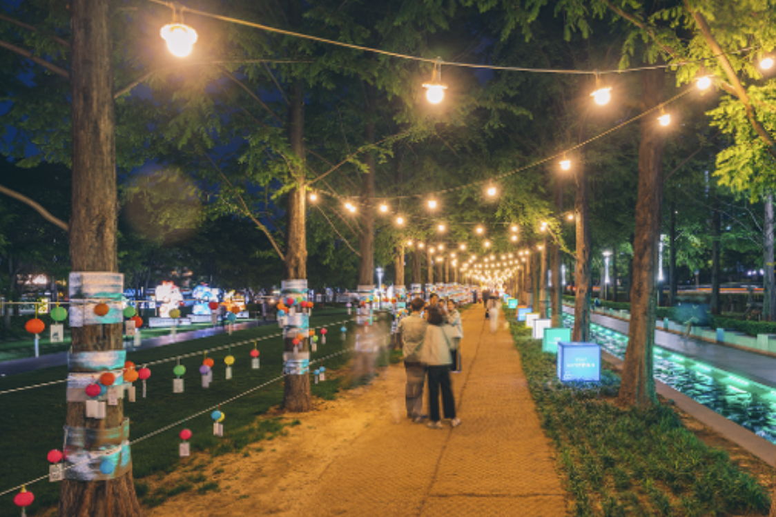 부산 연등회 야경 사진