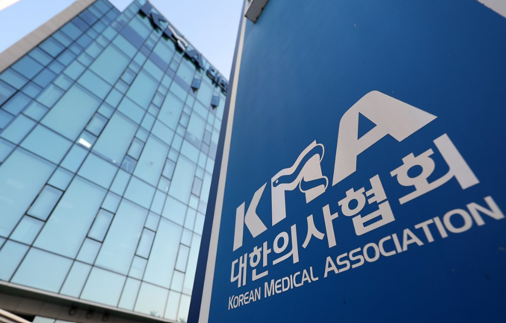 의대생 전원 복귀…‘509일 집단 결석’, 법적으로 문제 없나? 학사·국가고시 영향 총정리