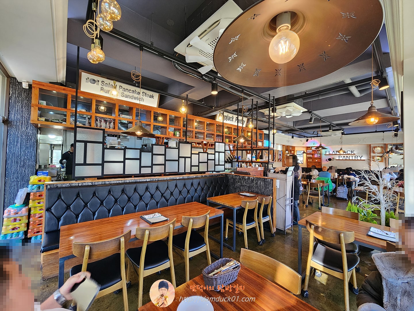 플랩잭팬트리 본점