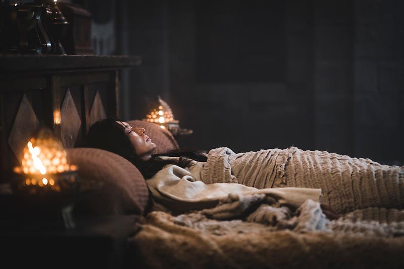 아스달로 옮겨진 은섬