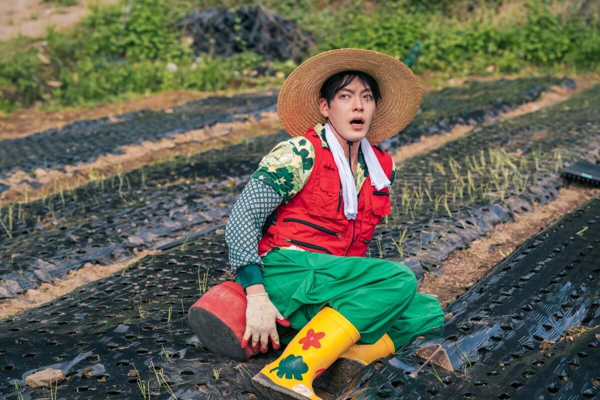 김우빈 수지 넷플릭스 신작 다 이루어질지니