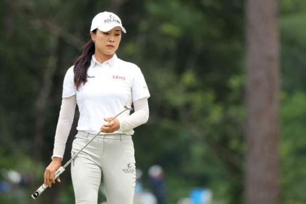 윤이나 프로 골프선수 나이 프로필 총정리: 고향, 학력, 오구 플레이 징계 감경 전말 및 2024년 KLPGA 3관왕에서 2026년 LPGA 메이저 상금 잭팟까지 스탯 분석
