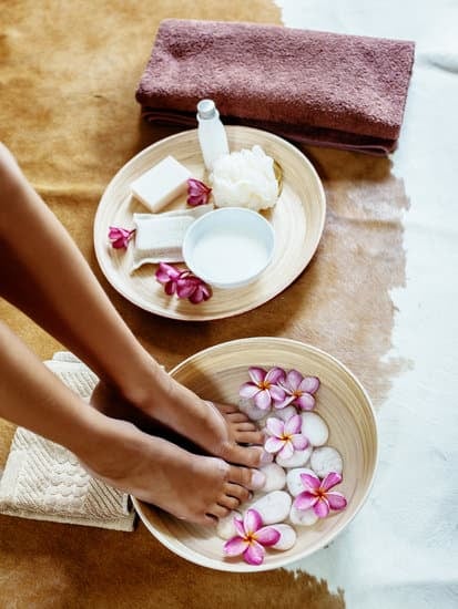 예쁜 발을 만들기 위한 관리 방법