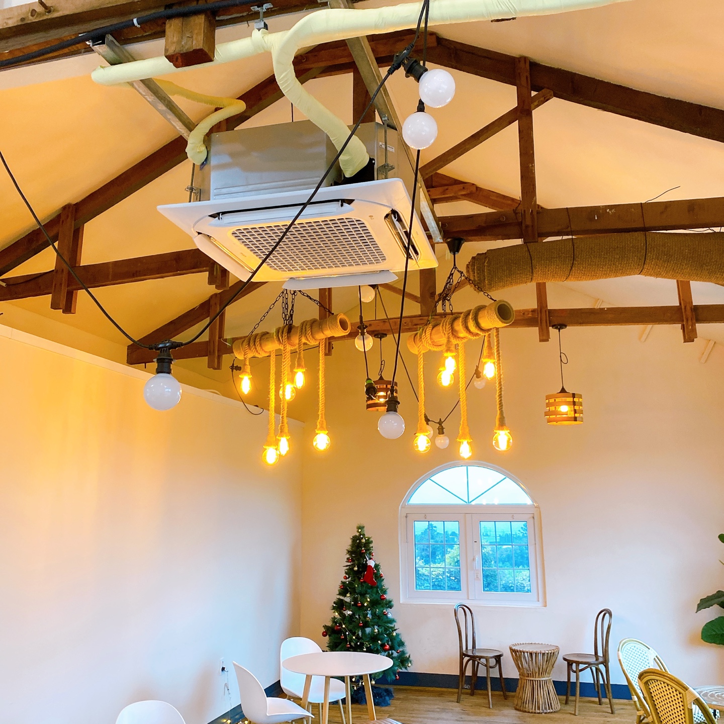 제주 애월 하트시그널3 빨간지붕 이너프 카페