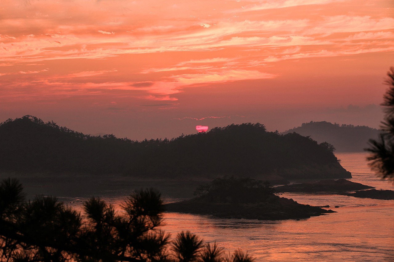 진도 앞바다 일출