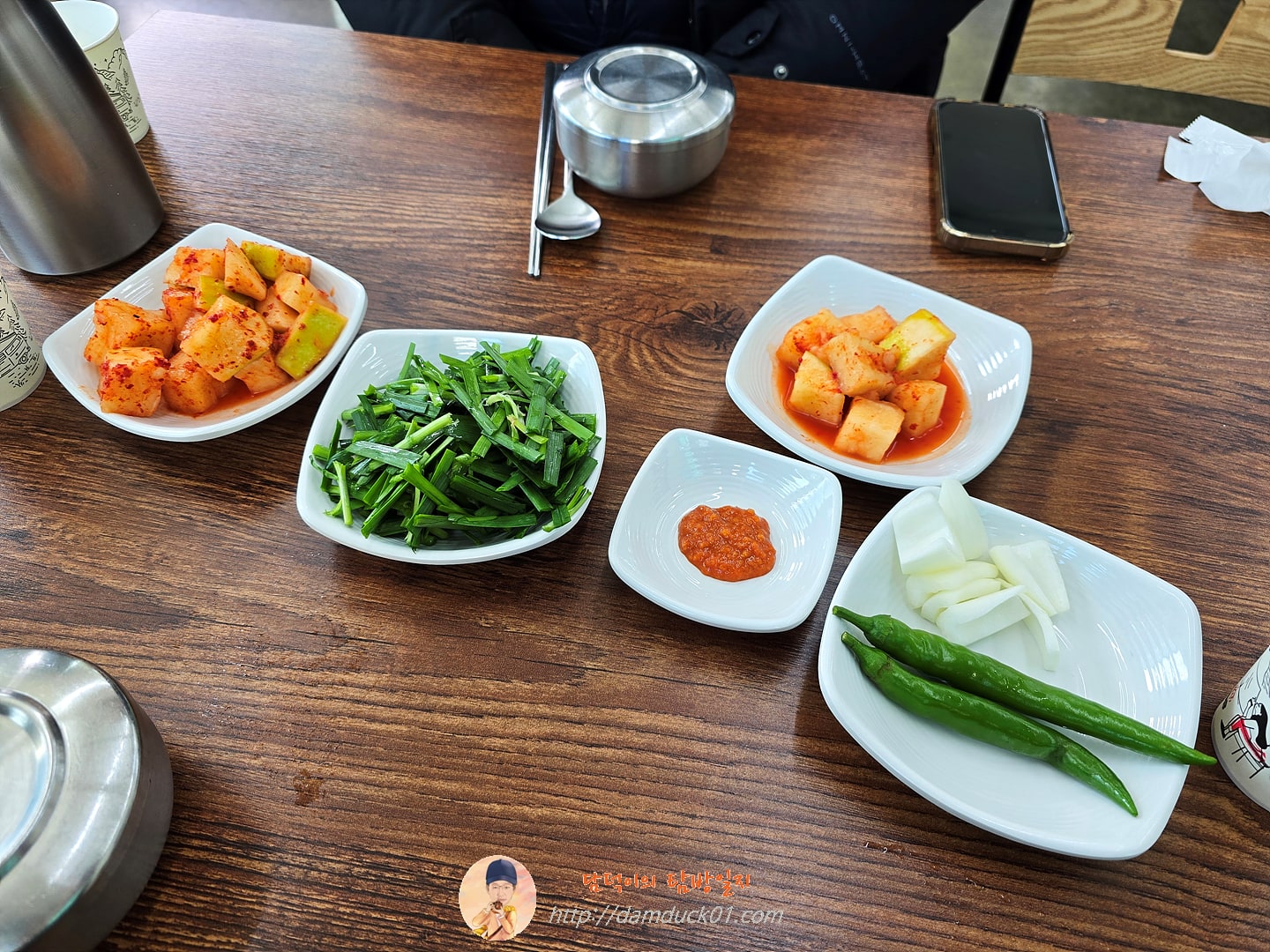 담미순대국 추가 반찬