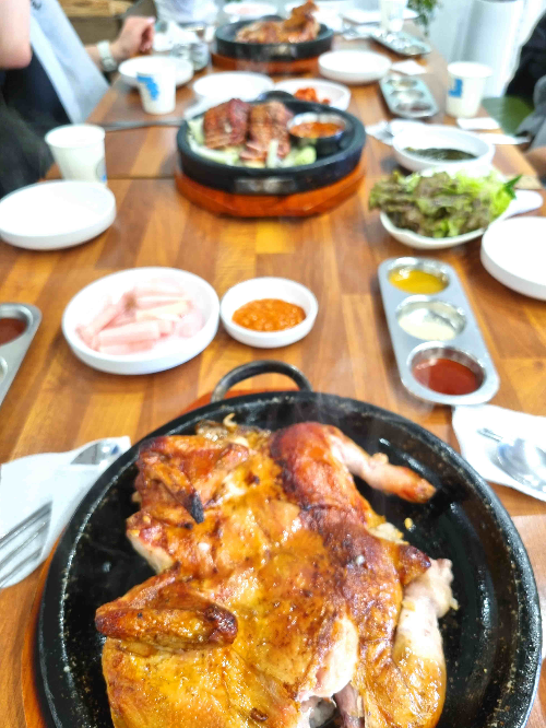 참숯바베큐, 누룽지 통닭, 장작구이 삼겹살, 장작구이 통닭