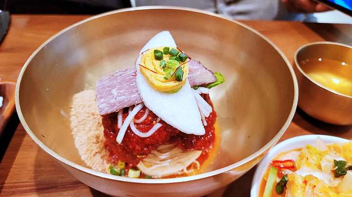맛있는녀석들 제417회 평양냉면 평냉 한우 수육 만두 겨울이 가면 방송 맛집 추천 소개