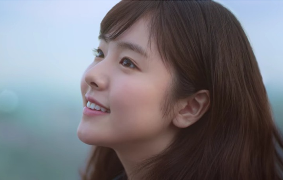 샤바라의-역을-맡은-일본-여배우-카타카에리카-클로즈업-이미지