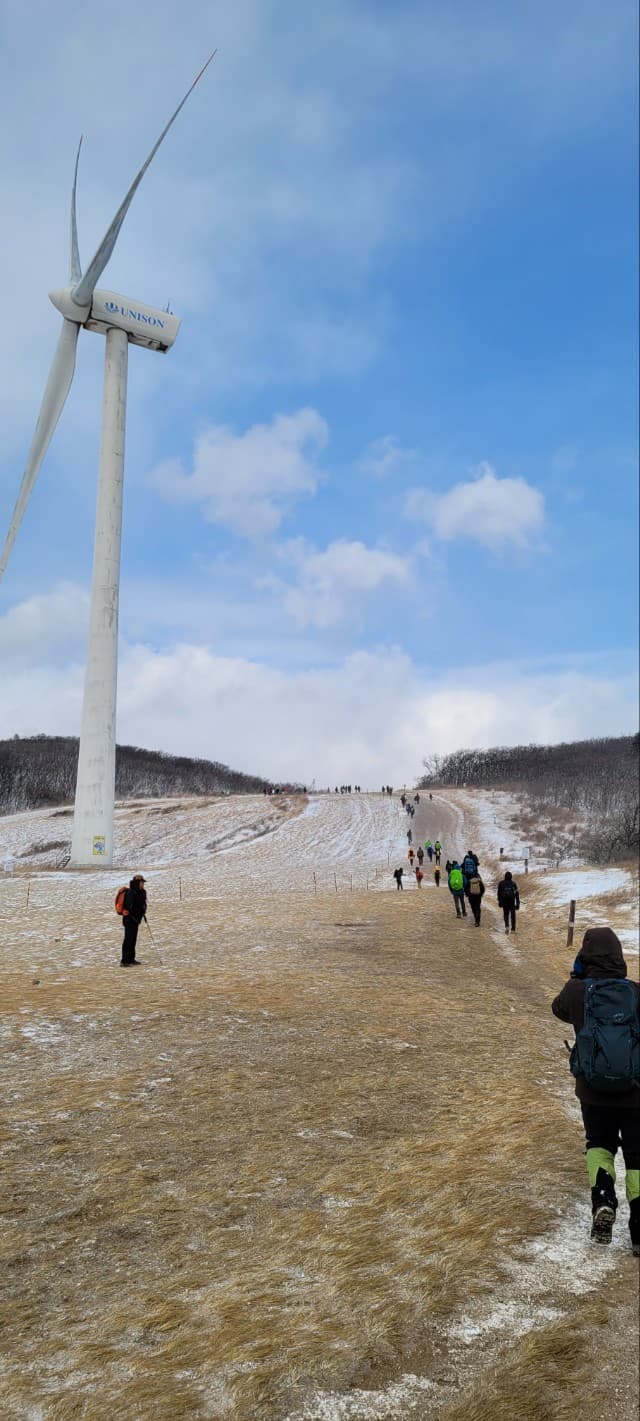 오래 머무를 수 없는 날씨 ‘인증’도 안전이 먼저였습니다.