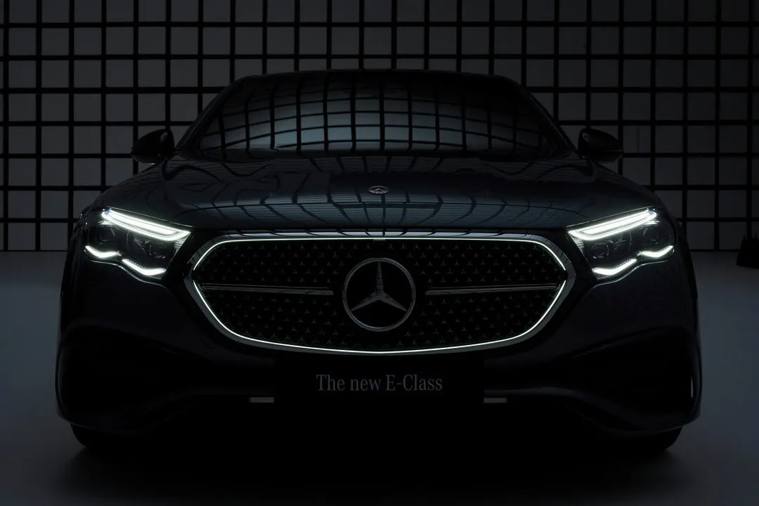 신형 E클래스 라이트