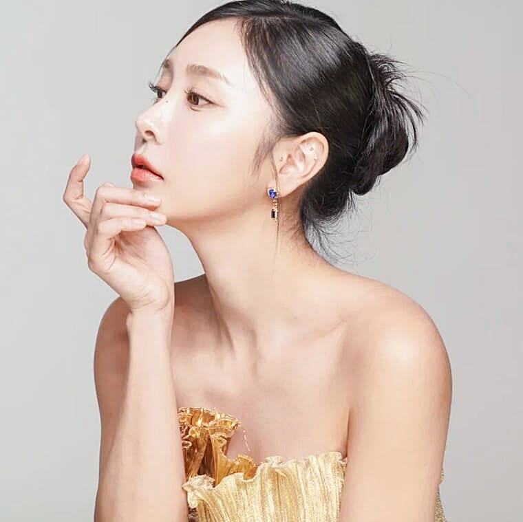 가수-허찬미