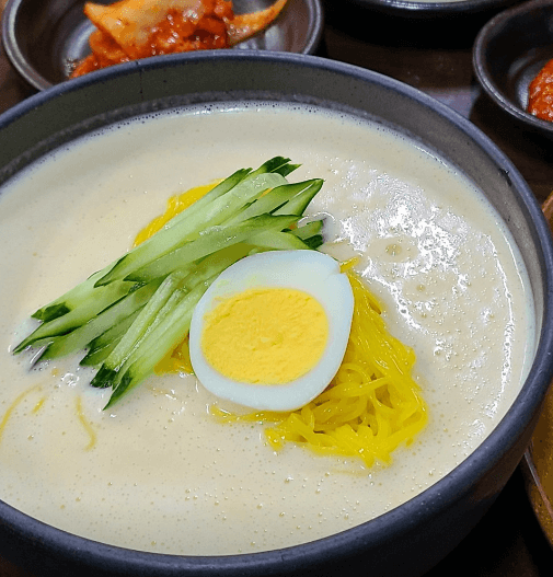 토밥즈 토요일은 밥이 좋아 경주 콩국 맛집