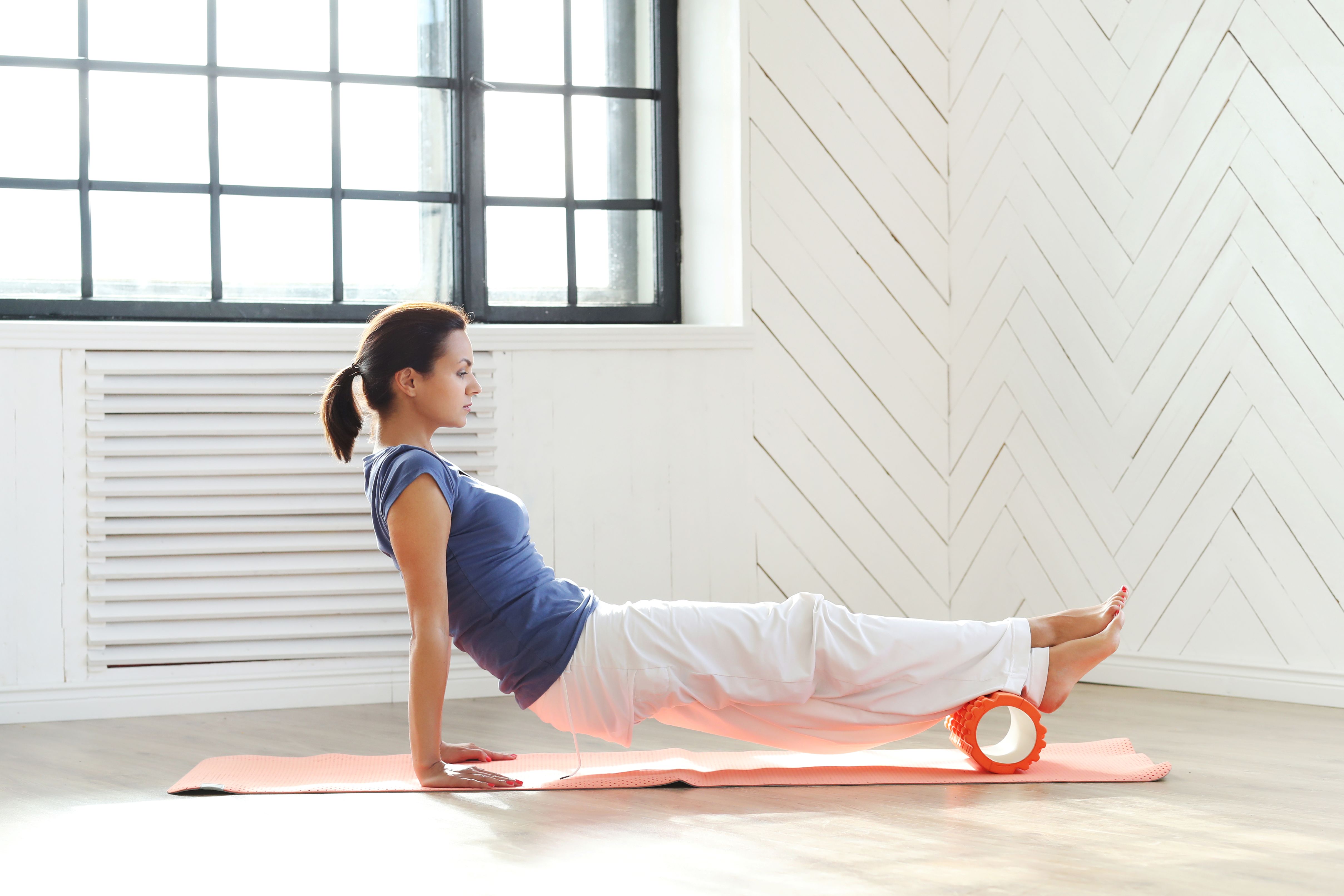 족저근막염 회복을 위한 최적의 마사지 및 폼롤러 활용법