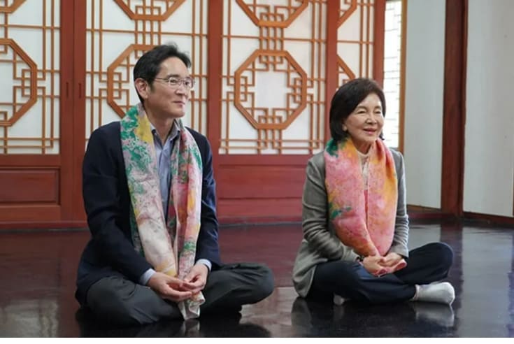 사실 이건희 회장 집안보다 더 화려했던 홍라희..."금수저 중에서도 금수저"