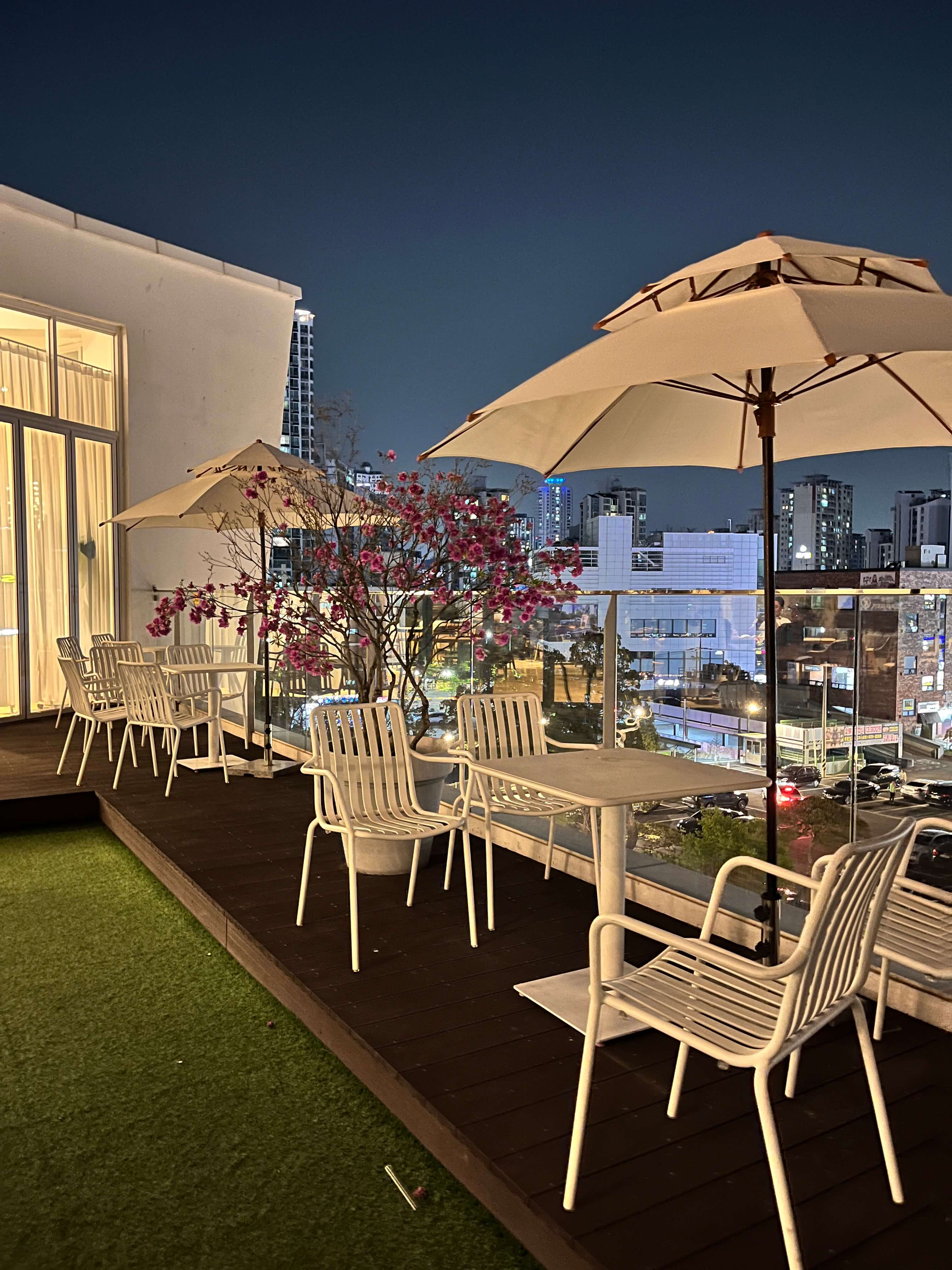 동탄 오산 대형 베이커리 카페 골드헤겔 - 홍종흔 베이커리 본점