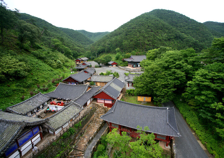 경북 의성 고운사 전소…천년 유산 이전