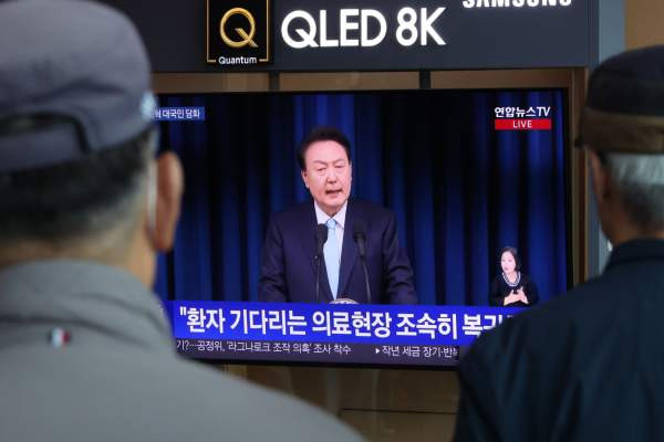 윤석열-지지율-17%