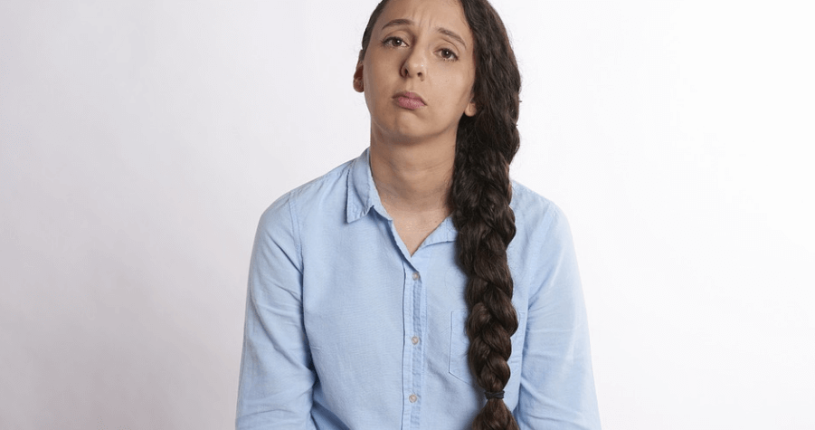 우울해 있는 여자