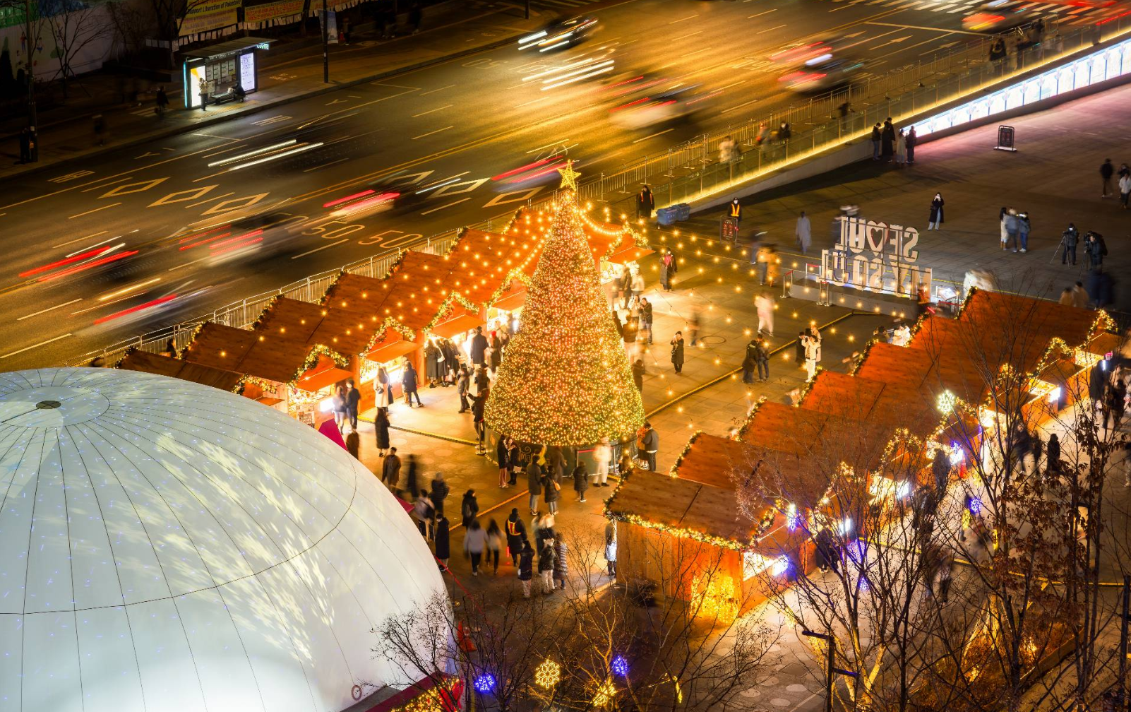 서울빛초롱축제 광화문 마켓 전경