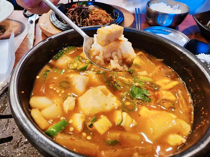생생정보 울산 남구 점심특선 5천원 한우국밥 맛집