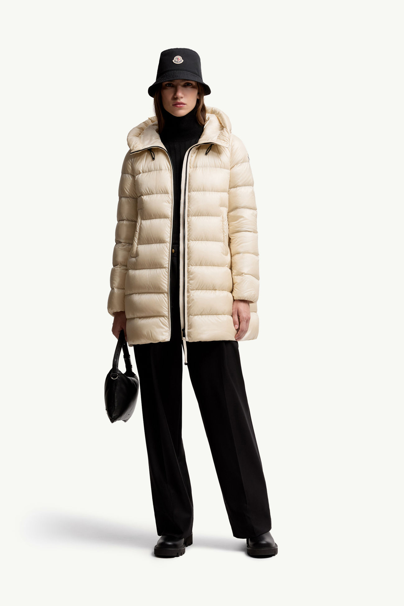 몽클레어 여자패딩