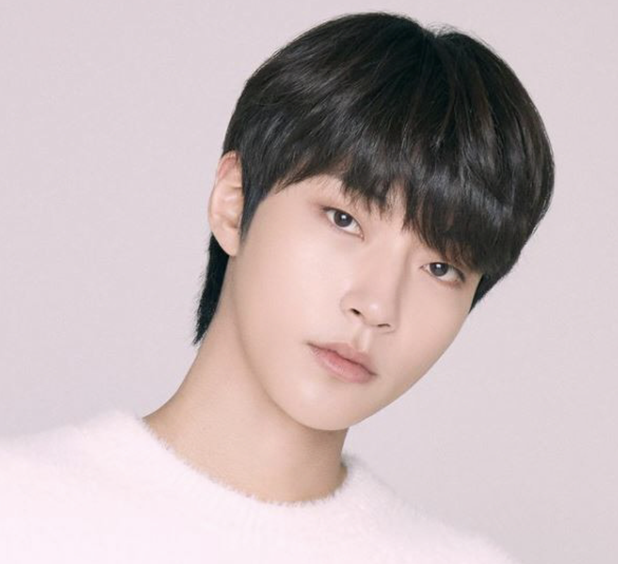 황인엽 프로필