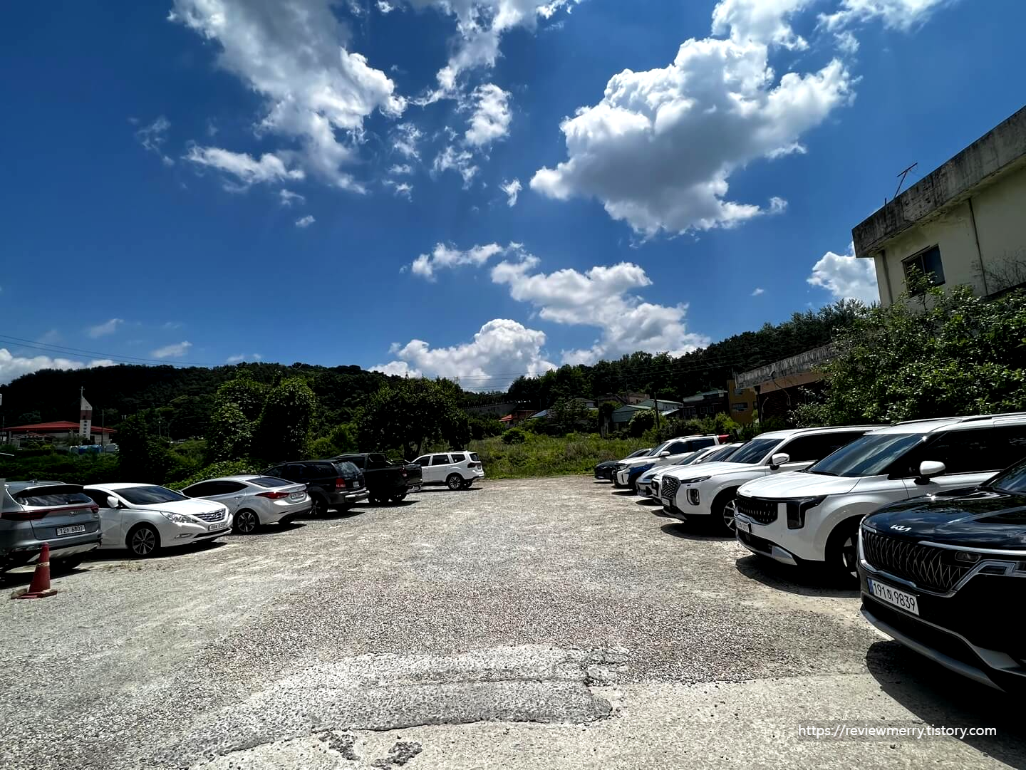 주차장 사진