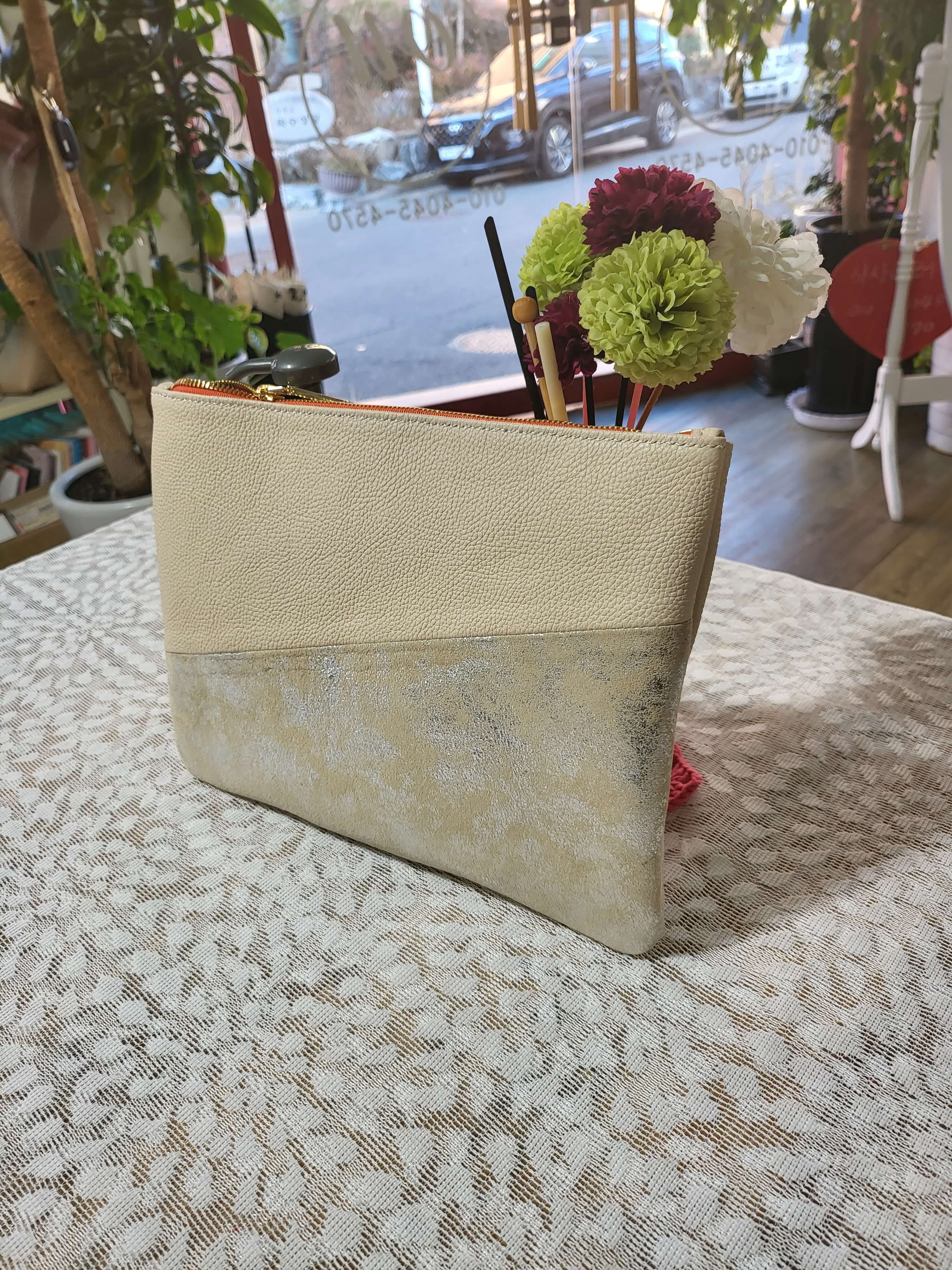 완성 우측